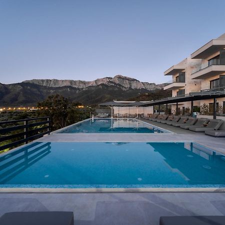 Aparthotel Toska Tower Chrisi Ammoudia Exterior foto