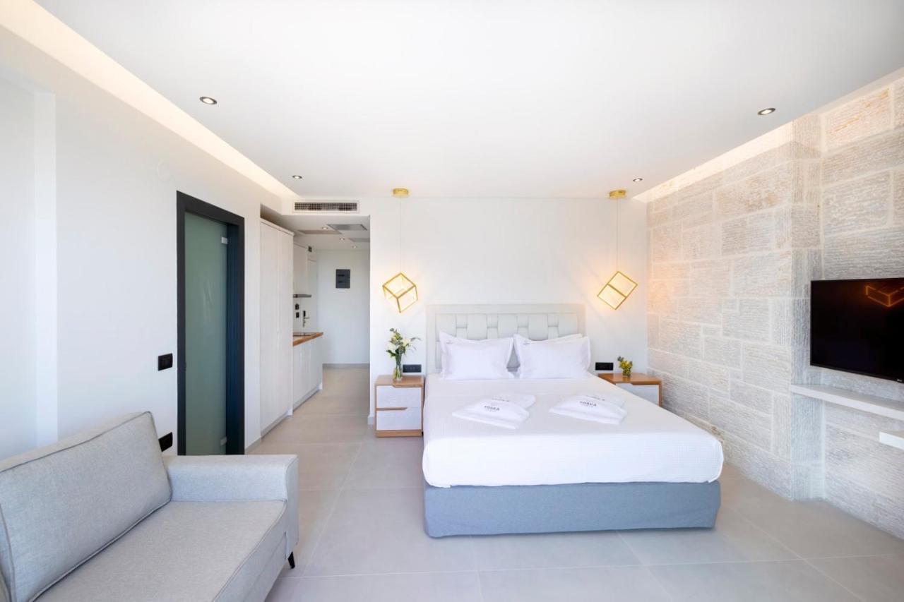 Aparthotel Toska Tower Chrisi Ammoudia Exterior foto